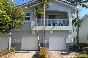3133 Laurel Ridge Cir, West Palm Beach, FL 33404 - Photo 2