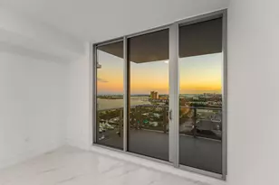 220 Lake Shore Dr, Lake Park, FL 33403 - Photo 14