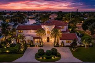 2300 NE 34th Ct, Lighthouse Point, FL 33064 - Photo 1
