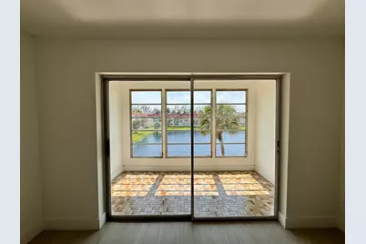 2831 E Sunrise Lakes Drive E #311, Sunrise, FL 33322 - Photo 14