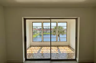 2831 E Sunrise Lakes Dr E, Sunrise, FL 33322 - Photo 14