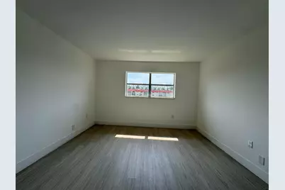 2831 E Sunrise Lakes Drive E #311, Sunrise, FL 33322 - Photo 8