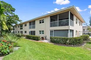 2950 SE Ocean Blvd, Stuart, FL 34996 - Photo 24