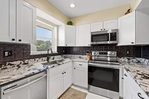 2950 SE Ocean Blvd, Stuart, FL 34996 - Photo 2