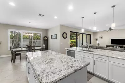 8109 Snowflake Obsidian Trail, Delray Beach, FL 33446 - Photo 16