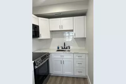 1980 Sunset Avenue #12, Lake Worth Beach, FL 33461 - Photo 2
