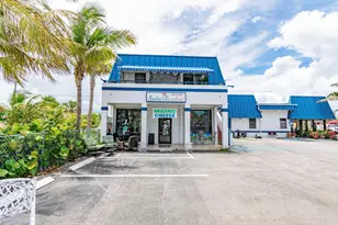1281 Plaza Cir, Riviera Beach, FL - Photo 1