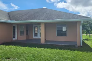 425 SW McComb Ave, Port Saint Lucie, FL 34953 - Photo 14