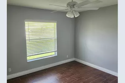 425 SW McComb Avenue, Port Saint Lucie, FL 34953 - Photo 10