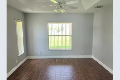 425 SW McComb Avenue, Port Saint Lucie, FL 34953 - Photo 8