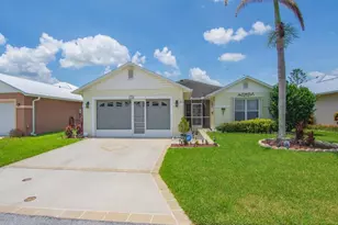 6704 Picante Cir, Fort Pierce, FL 34951 - Photo 2