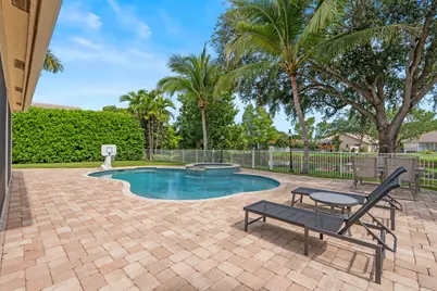 7201 Brunswick Circle, Boynton Beach, FL 33472 - Photo 56