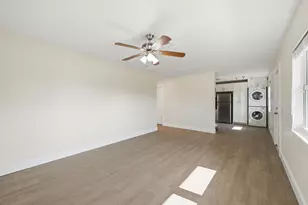 349 Wickline Blvd, Lantana, FL 33462 - Photo 8