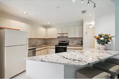 5750 Coach House Circle #G, Boca Raton, FL 33486 - Photo 8
