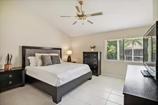 5750 Coach House Cir, Boca Raton, FL 33486 - Photo 10