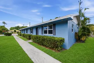 351 Wickline Blvd, Lantana, FL 33462 - Photo 6