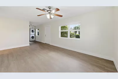 351 Wickline Boulevard, Lantana, FL 33462 - Photo 10
