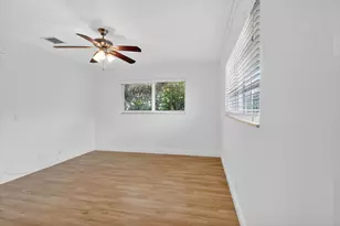 49 SE 7th Ave, Delray Beach, FL 33483 - Photo 16