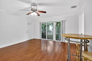 49 SE 7th Ave, Delray Beach, FL 33483 - Photo 6