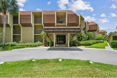 5188 Woodland Lakes Drive #332, Palm Beach Gardens, FL 33418 - Photo 2
