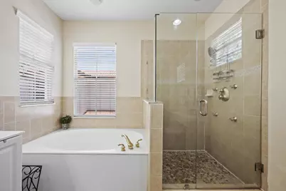 603 Castle Drive, Palm Beach Gardens, FL 33410 - Photo 14
