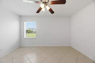 1118 SW Del Rio Boulevard, Port Saint Lucie, FL 34953 - Photo 14