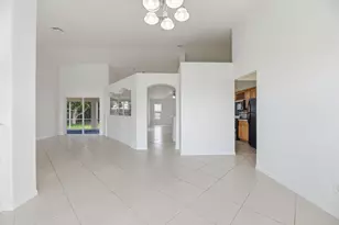 1118 SW Del Rio Blvd, Port Saint Lucie, FL 34953 - Photo 10
