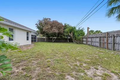 1118 SW Del Rio Boulevard, Port Saint Lucie, FL 34953 - Photo 34