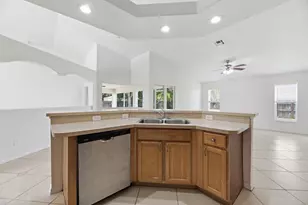 1118 SW Del Rio Blvd, Port Saint Lucie, FL 34953 - Photo 14