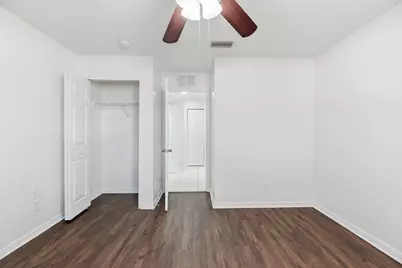 201 SW Amesbury Avenue, Port Saint Lucie, FL 34953 - Photo 18