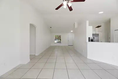 201 SW Amesbury Avenue, Port Saint Lucie, FL 34953 - Photo 6