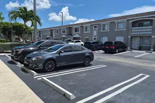 7211 NW 174th Terrace, Hialeah, FL 33015 - Photo 2