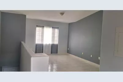 7211 NW 174th Terrace #203, Hialeah, FL 33015 - Photo 8