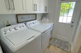 2857 E Community Dr, Jupiter, FL 33458 - Photo 8
