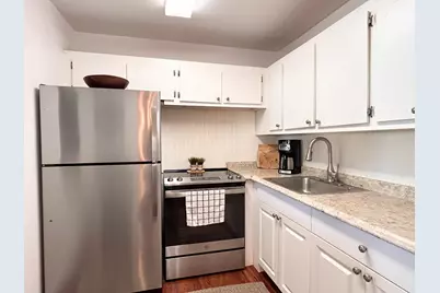 320 Horizons #103, Boynton Beach, FL 33435 - Photo 6