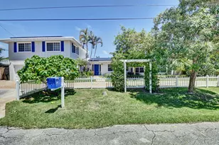 521 NW 14th St, Delray Beach, FL 33444 - Photo 2