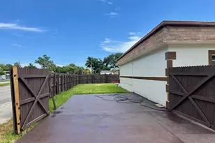 3930 NW 207 St Rd, Miami Gardens, FL 33055 - Photo 2