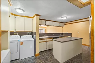 3930 NW 207 St Rd, Miami Gardens, FL 33055 - Photo 8