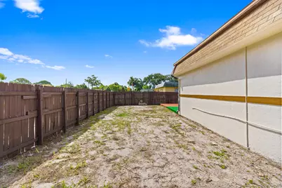3930 NW 207 St Road, Miami Gardens, FL 33055 - Photo 20