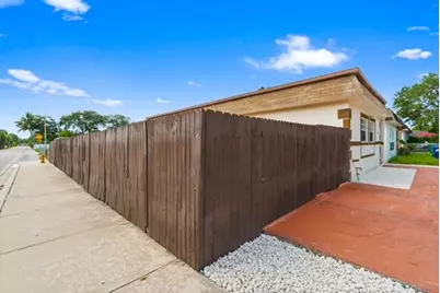 3930 NW 207 St Road, Miami Gardens, FL 33055 - Photo 2