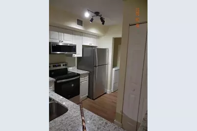 577 SW 111th Lane #204, Pembroke Pines, FL 33025 - Photo 4