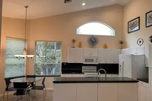 8884 Shoal Creek Ln, Boynton Beach, FL 33472 - Photo 4