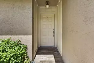 11894 Donlin Dr, Wellington, FL 33414 - Photo 10
