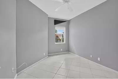 15562 Fiorenza Circle, Delray Beach, FL 33446 - Photo 30
