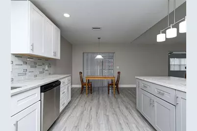 7000 NW 107th Avenue, Tamarac, FL 33321 - Photo 12