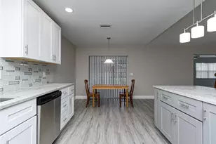 7000 NW 107th Ave, Tamarac, FL 33321 - Photo 12