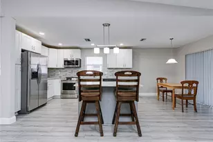 7000 NW 107th Ave, Tamarac, FL 33321 - Photo 4