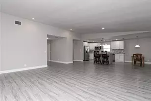 7000 NW 107th Ave, Tamarac, FL 33321 - Photo 18