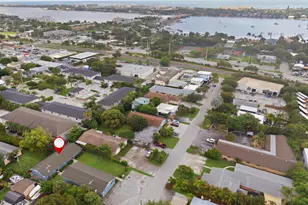 353 Wickline Blvd, Lantana, FL 33462 - Photo 26