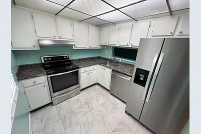 3301 NW 47th Terrace #210, Lauderdale Lakes, FL 33319 - Photo 4